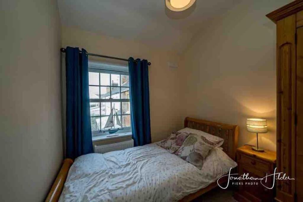 Stay In Our Beautiful 1850'S Coastguards Cottage. Felpham Екстер'єр фото